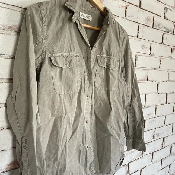 Madewell army green button down utility shirt - Picture 3 of 5